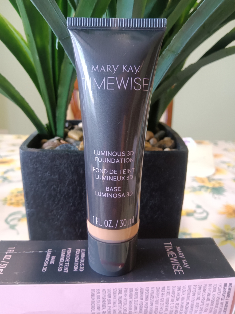 Mary Kay TimeWise Luminous 3D Foundation - Warm Beige
